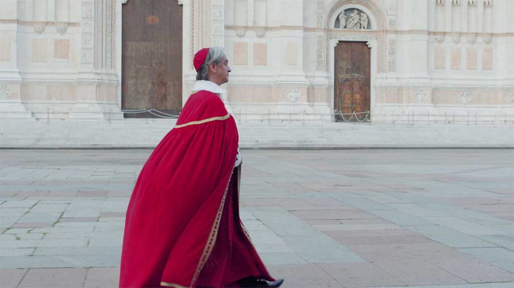 Cardinale-in-Piazza-Maggiore